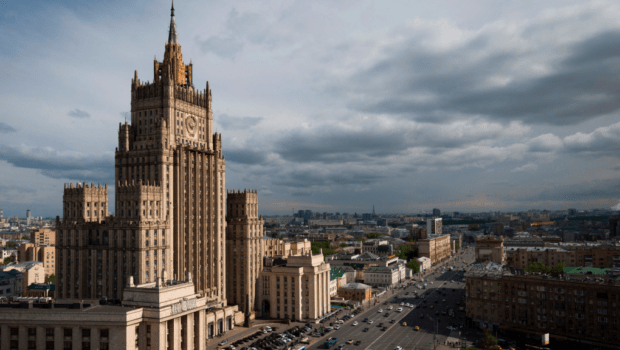МИД РФ призвал мировое сообщество отреагировать на нарушение прав русскоязычных на Украине