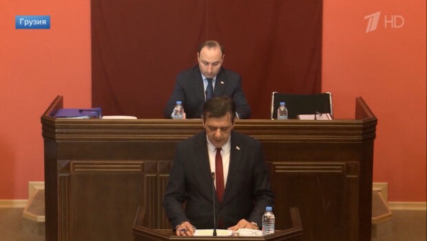 Грузинский парламент начал процедуру преодоления вето президента на закон об иноагентах