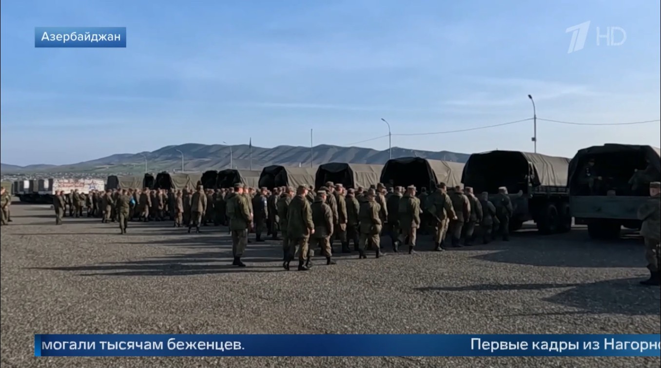 Россия начала вывод своих миротворцев из Нагорного Карабаха