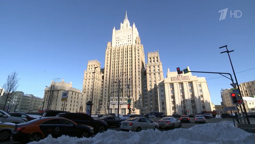 Москва ответит на высылку из Австрии российского дипломата