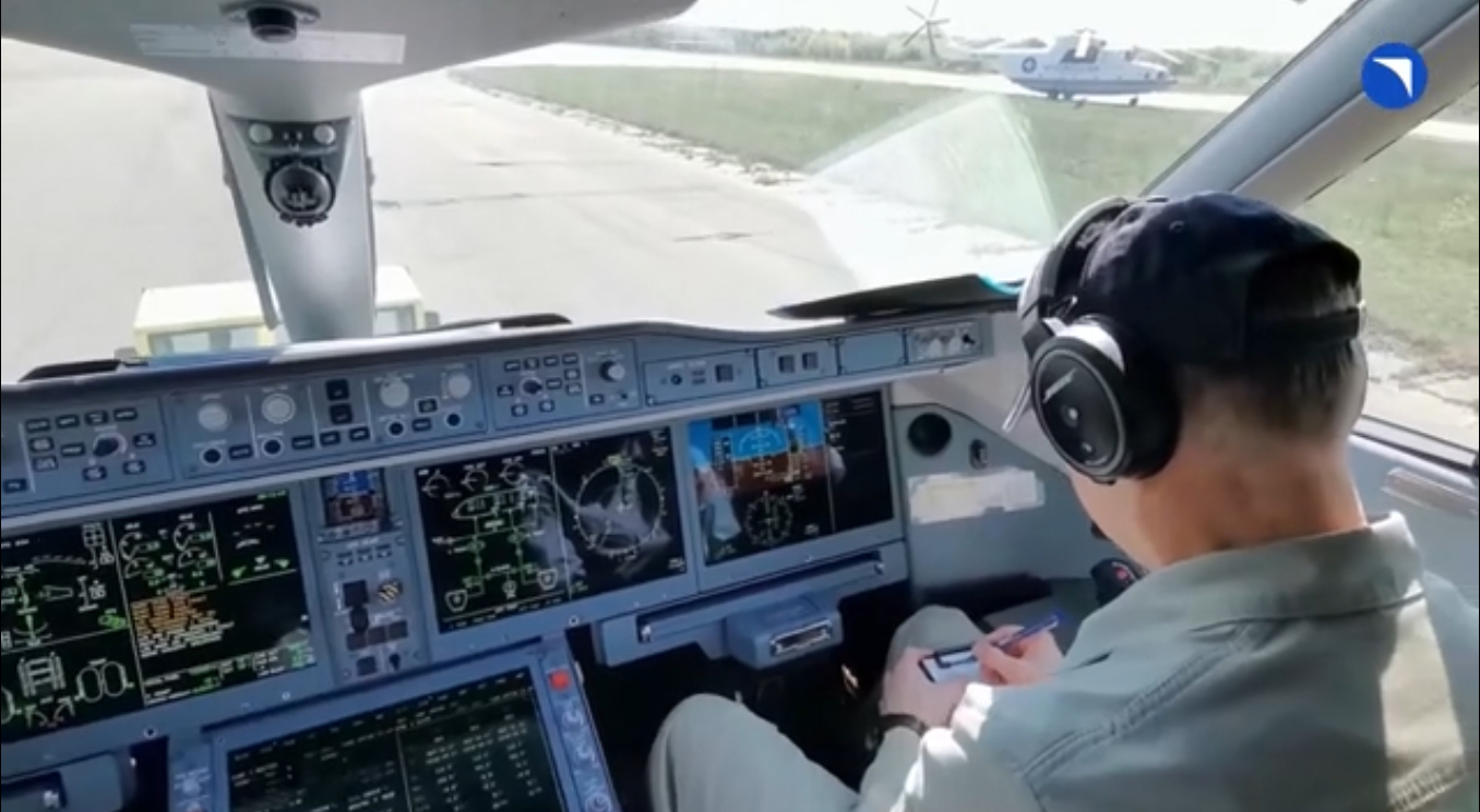 На первом опытном SSJ-100 протестировали отечественную систему автопилота: видео