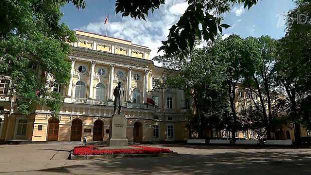 Приемная кампания в России выходит на финишную прямую