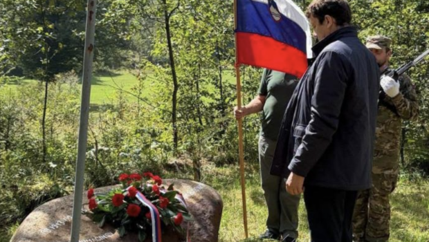 В Словении прошли мемориальные мероприятия у памятника партизанам и красноармейцам