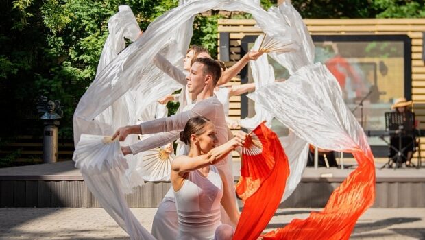 Российско-китайская ярмарка культуры и искусства объединила литераторов двух стран