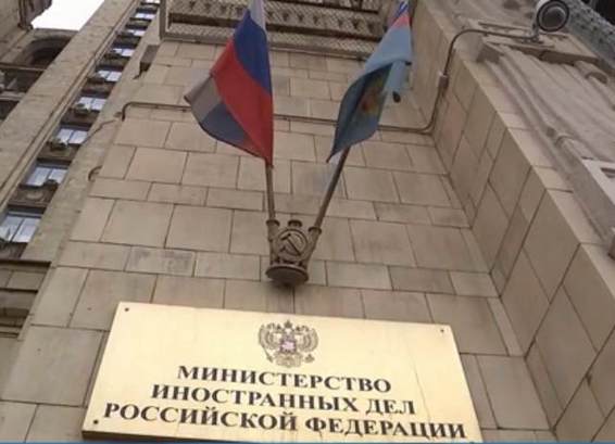 Россия закрывает генконсульство ФРГ в Петербурге и центры имени Гёте