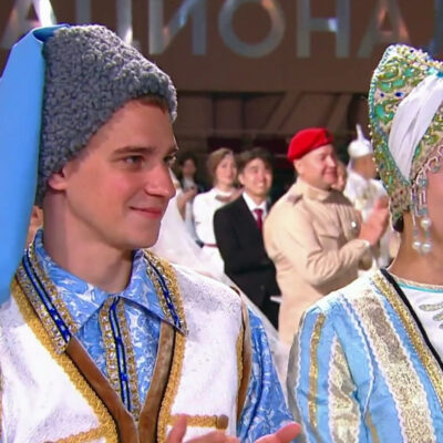 В «День любви, семьи и верности» 150 пар зарегистрировали брак в Национальном центре «Россия»